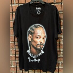 Dogg Supply Black Graphic T-Shirt NWT